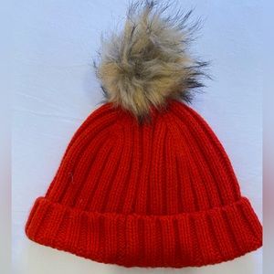 Women’s J. Crew knit hat with Pom Pom-NWT